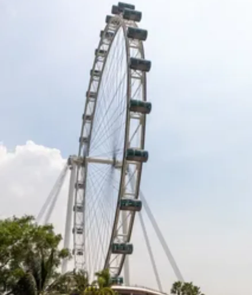 singapore-flyer-500-meters